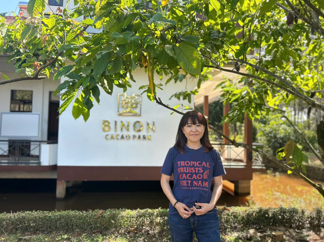  「送料無料」ビノンカカオ　タブレットチョコレート　65% ダーク　高カカオ　ベトナムカカオのビーントゥバーチョコレート[合同会社OCトレーディング] 宅配 ダーク 65％