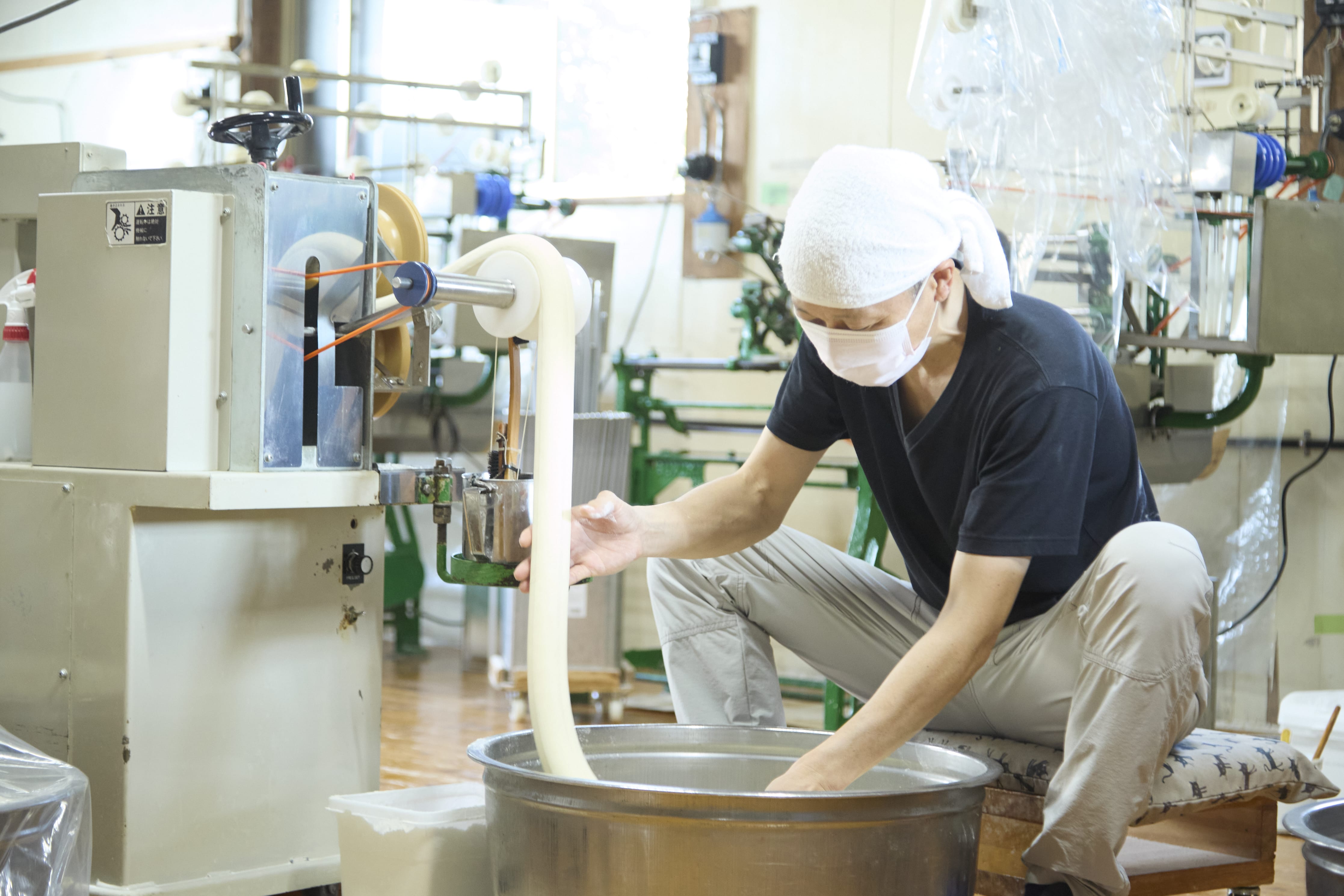 島原手延べ素麺　普賢の白糸800g　麺しらいし　[白石九州物流ターミナル㈱] 宅配 縦21.5㎝×横16㎝×高さ4.5㎝
