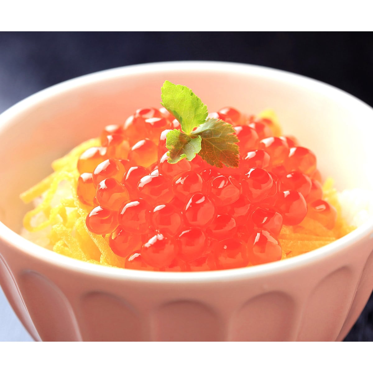 J124 鱒いくら醤油漬け600g【株式会社ワイエス海商】 宅配 100g×6p