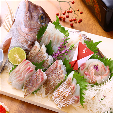 南伊勢町認定ブランド真鯛 「あなたに逢い鯛。」３枚おろし・半身皮あり／皮なし　食べ比べ〔お正月予約〕