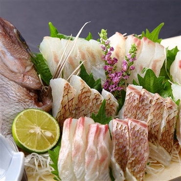 おトクな2尾セット〔こんな鯛食べたことない！〕期待を上回る肉厚の身と甘味と旨味のブランド真鯛「あなたに逢い鯛。」