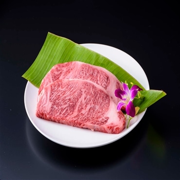 400g(2枚切り) もとぶ牛ロースステーキ とろける食感！〔沖縄県産黒毛和牛〕「もとぶ牧場」