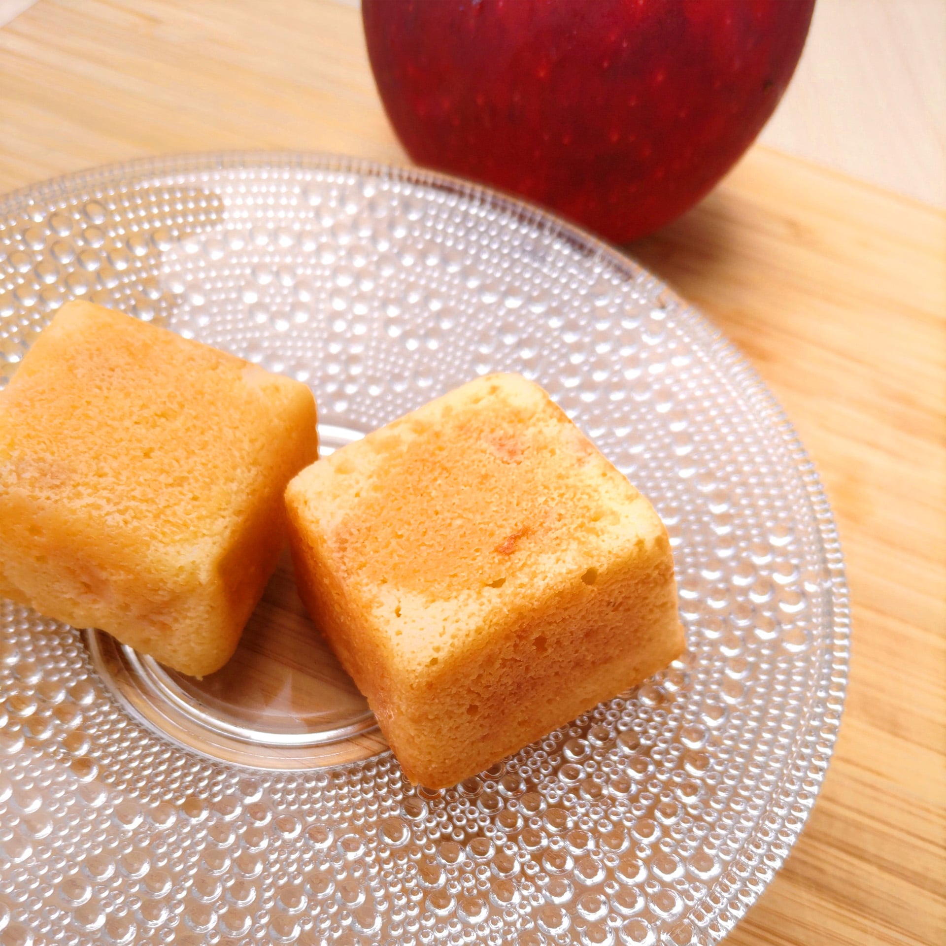 果肉入り青森アップルワインケーキ４個入Cube de Pomme〔タムラファーム株式会社〕