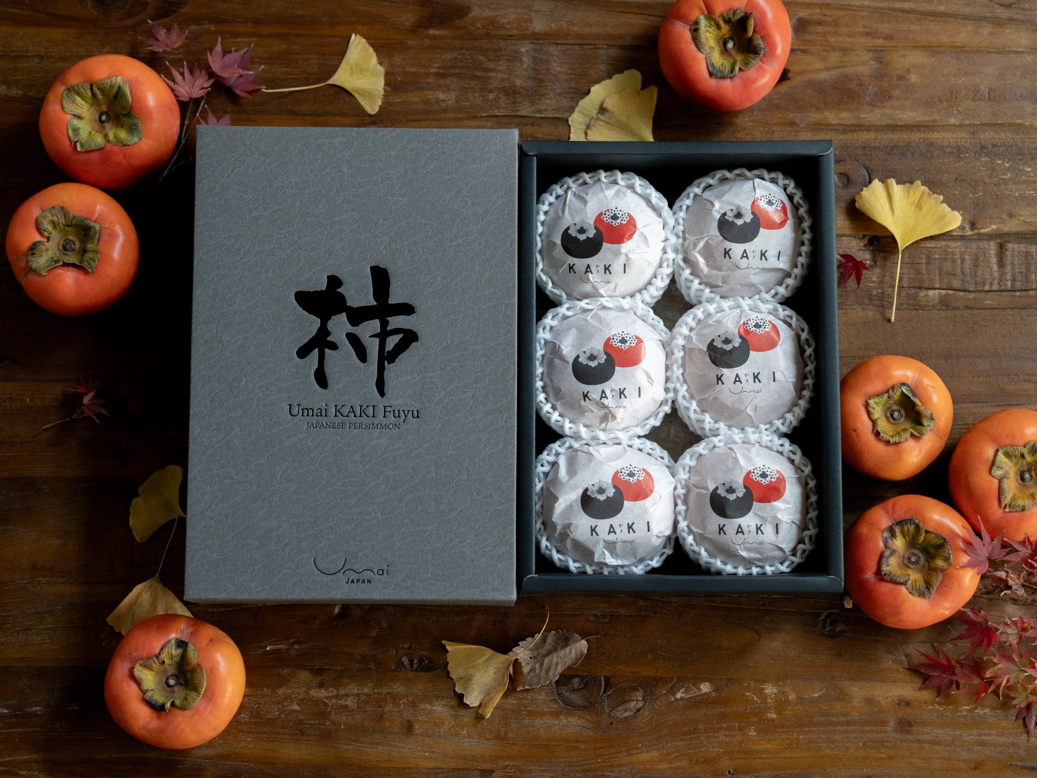 予約商品 11月上旬より順次配送　Umai 柿 富有 Premium 6玉入「Umai Japan株式会社」