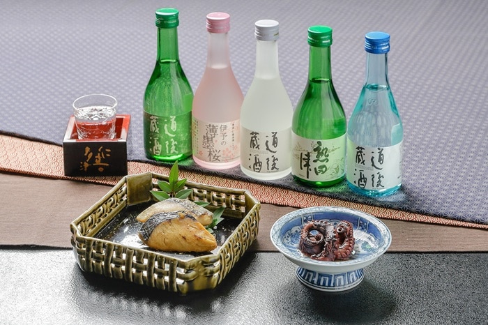 「道後地酒」×「瀬戸内バル」　道後の地酒と瀬戸内の味覚を贈ります。　水口酒造　道後地酒と瀬戸内おつまみセット（DSSK-8）［水口酒造株式会社］