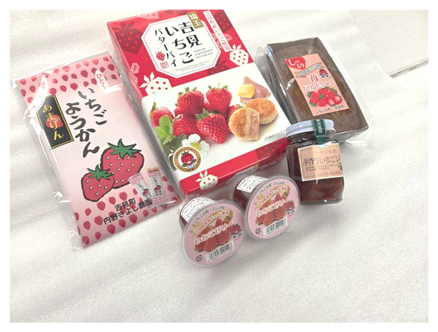 吉見いちご使用！厳選いちごスイーツ5種詰合せ「道の駅いちごの里よしみ」[株式会社農協観光]