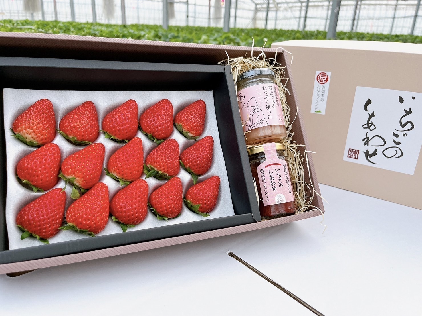 〔いちごソムリエセレクト商品〕完熟紅ほっぺ＆農園いちごジャム＆いちごバターセット［株式会社マーコ］