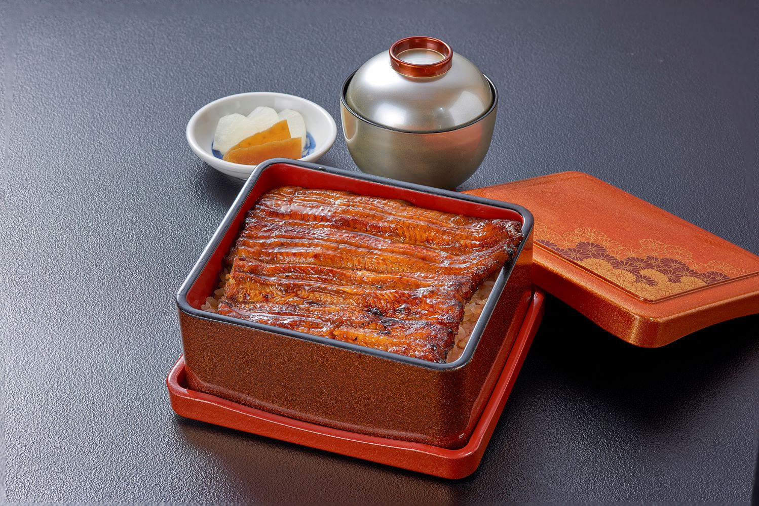 鰻百撰の店「すみの坊」　国産鰻の蒲焼2尾入［株式会社澄企画］