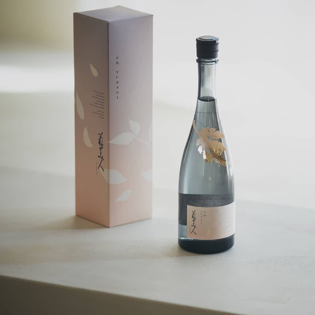 菊美人 純米吟醸〈夕凪〉| 送料無料 [菊美人酒造株式会社]
