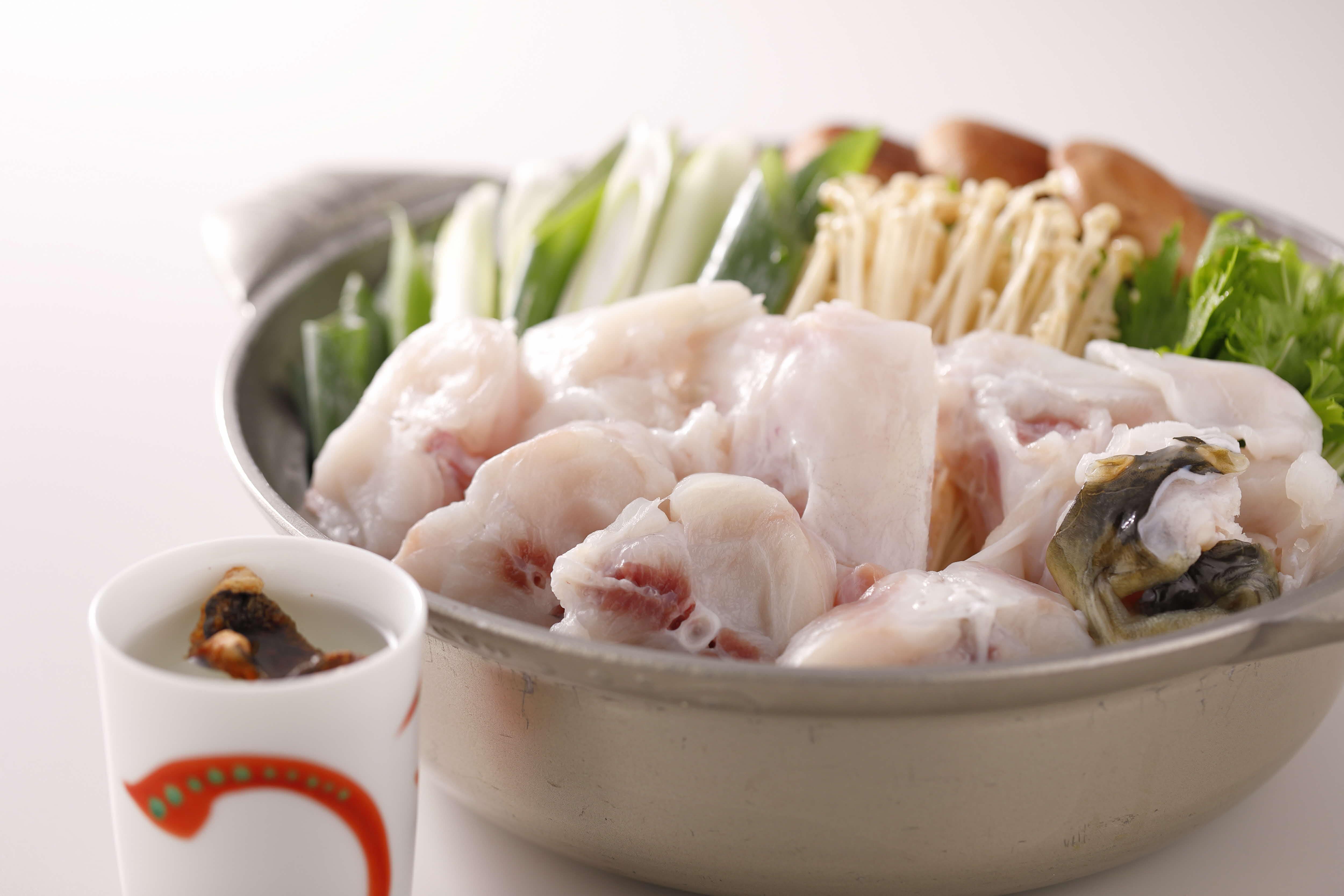 国産養殖！とらふぐ「鍋」セット［(株)むらた　天草水産加工場］