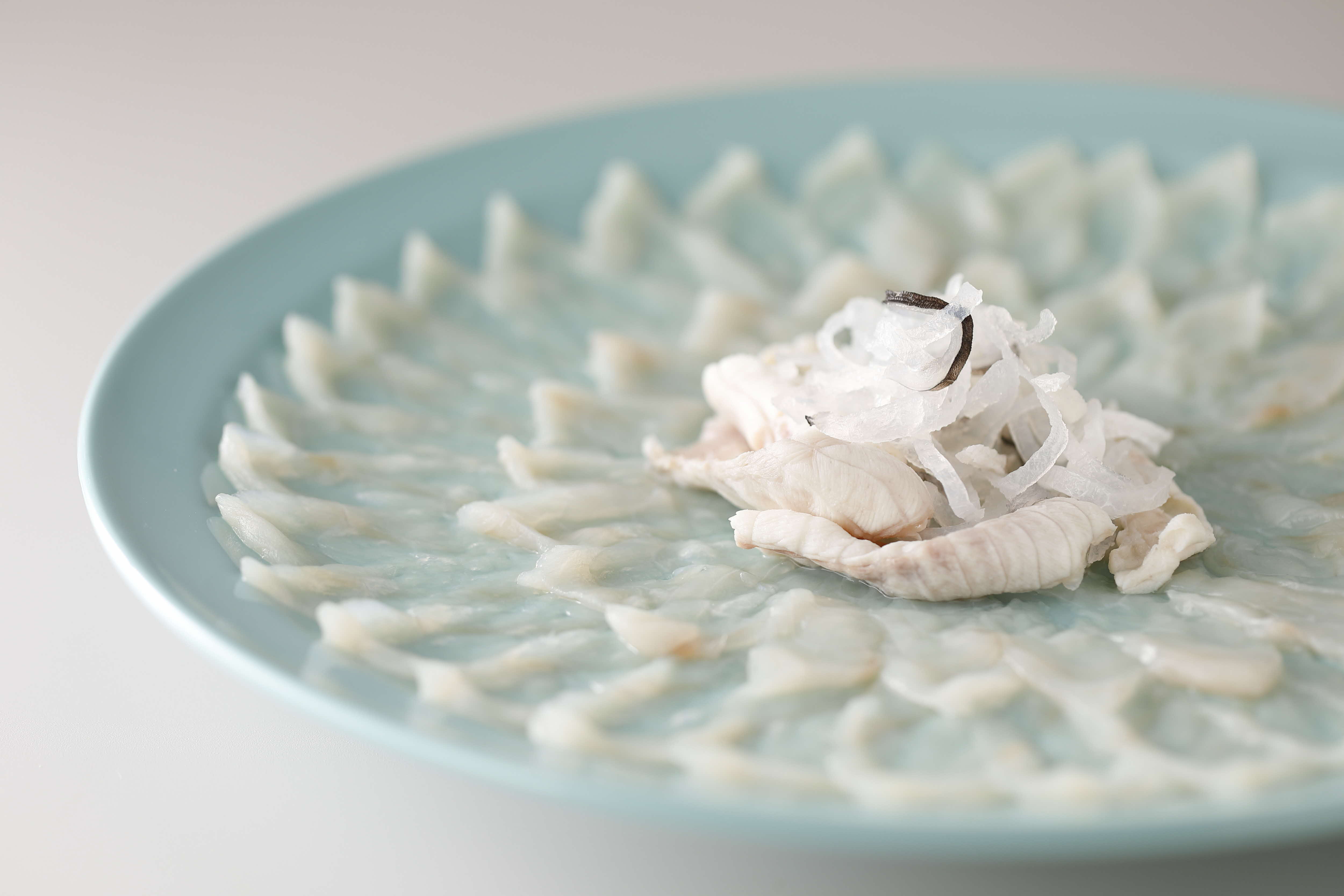 国産養殖！とらふぐ刺身セット［(株)むらた　天草水産加工場］