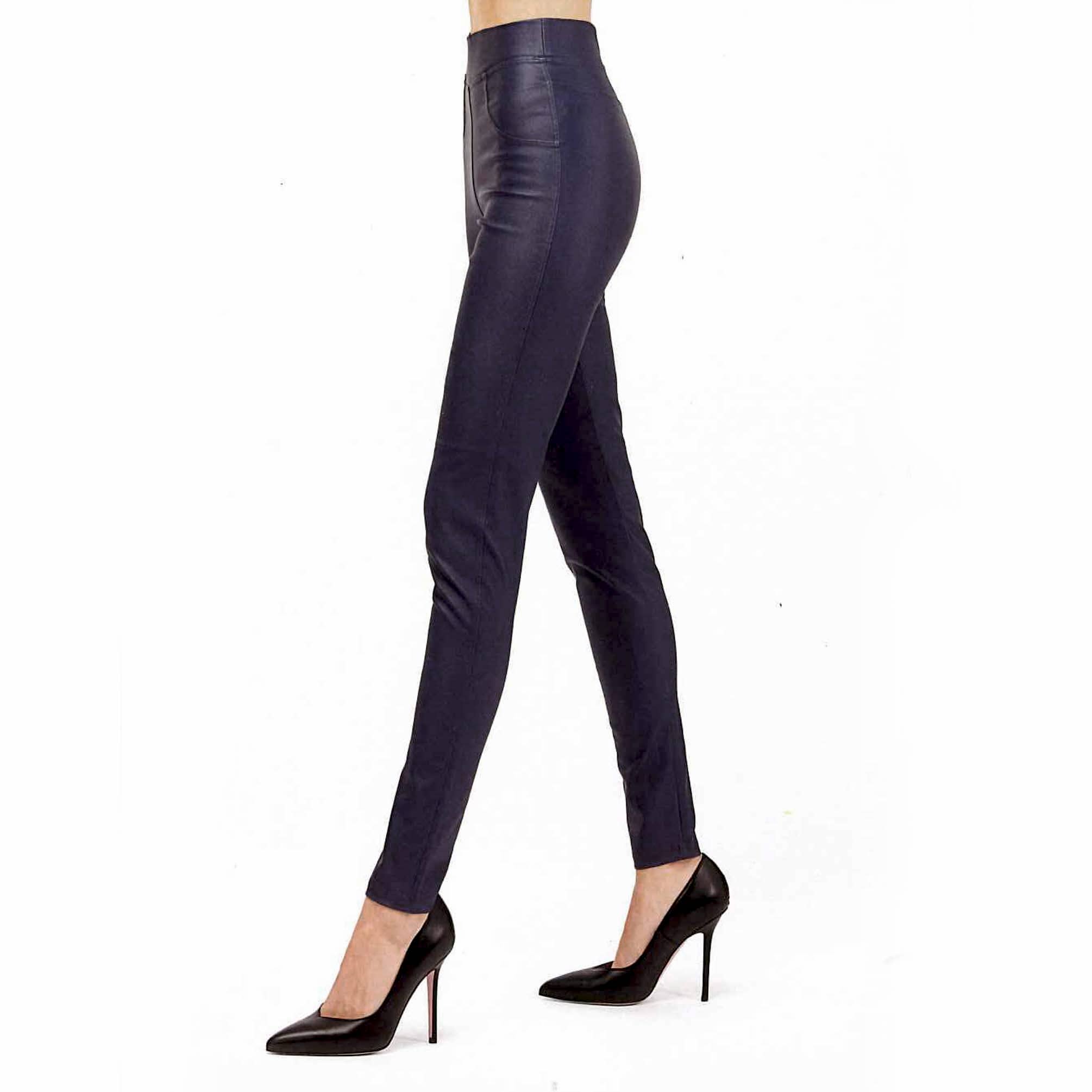 エコレザーのレギンスパンツ ブラック SM