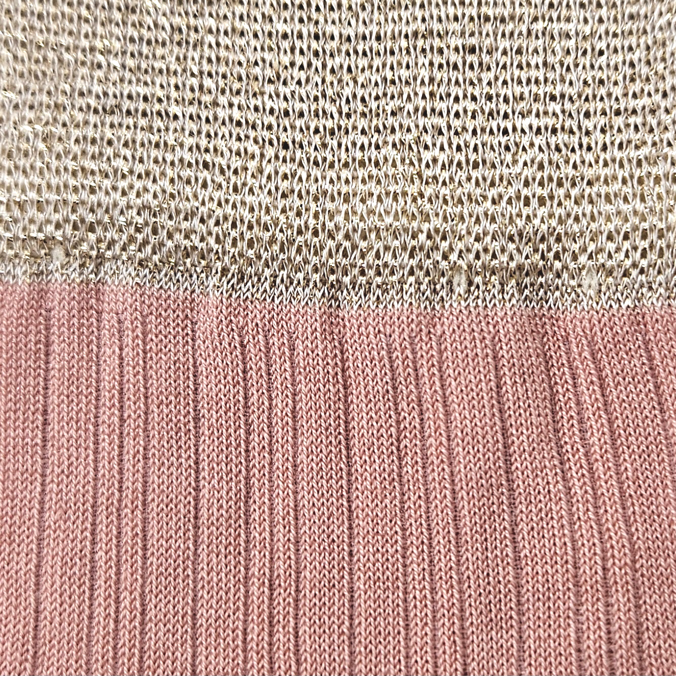 アンティークローザ