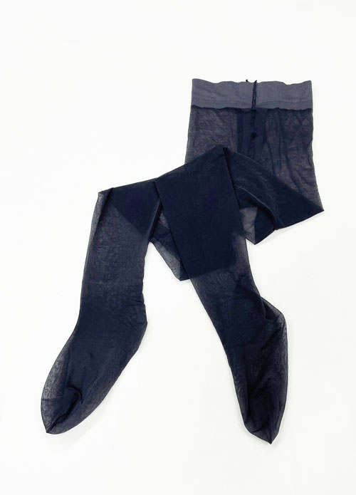 程よい透明感で日常履きに最適な15デニールストッキング ブラック JLL