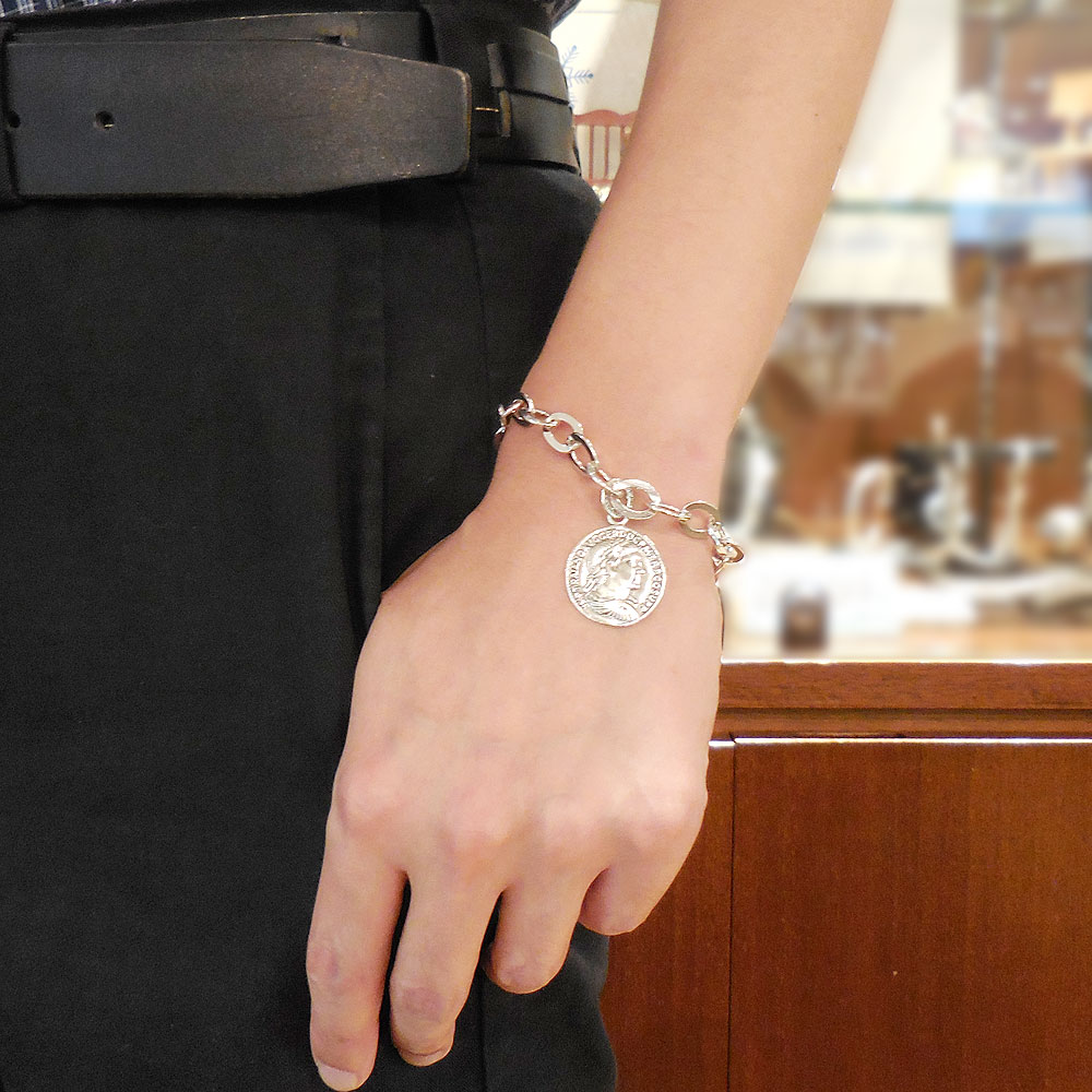 GIOVANNI RASPINI ジョバンニ・ラスピーニ ブレスレット 古代ローマコインチャーム マンテル Tバー トグルクラスプ シルバー925 いぶし銀