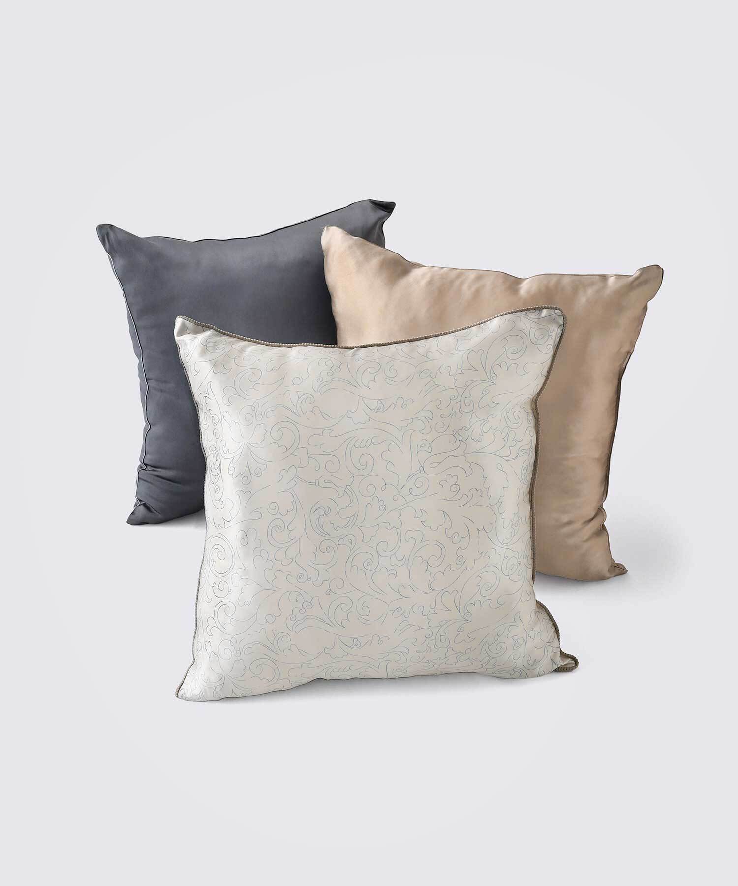 シルククッション ピンクベージュ ピンクベージュ