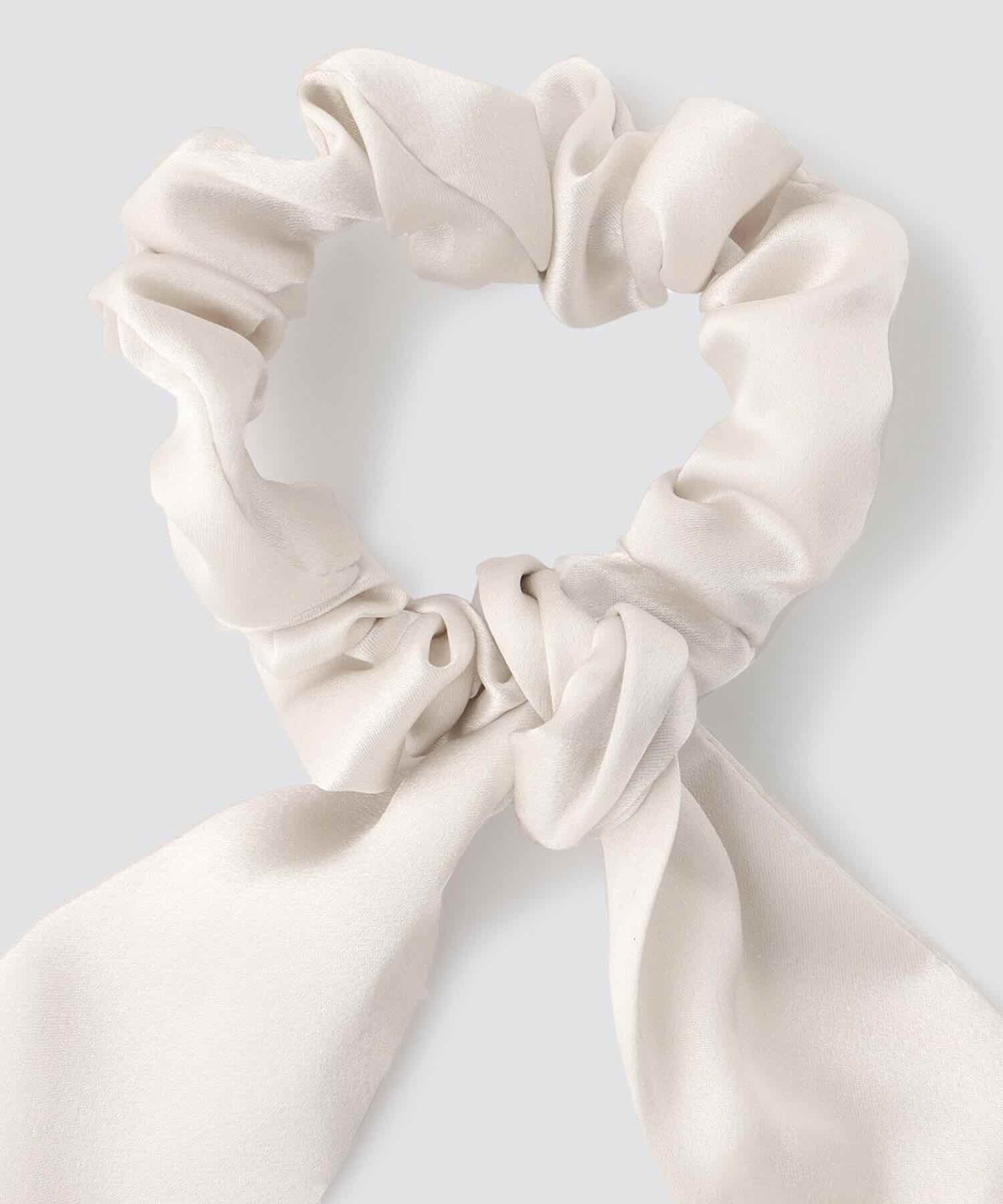 シルクリボンシュシュ 2WAYタイプ パールホワイト パールホワイト Free