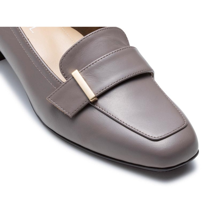 REGAL F57R 晴雨兼用ヒールローファー オーク リーガル パンプス オーク 22.5cm