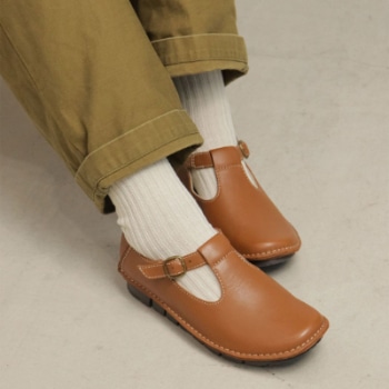 R. S20C Ｔストラップ ブラウン アールドット カジュアルシューズ