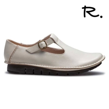 R. S20C Ｔストラップ アイボリー アールドット カジュアルシューズ