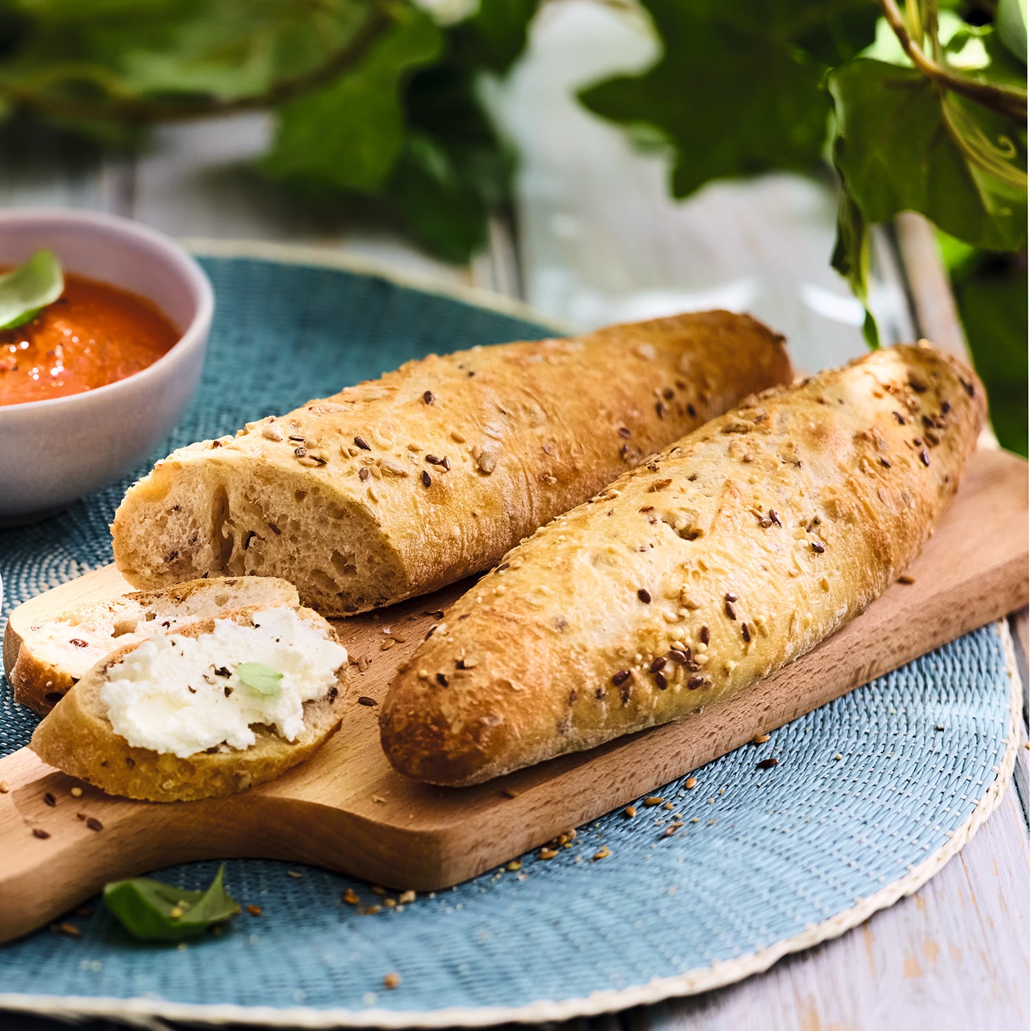 BIO ミニバゲット・シリアル (アマニ、ヒマワリとキビ)