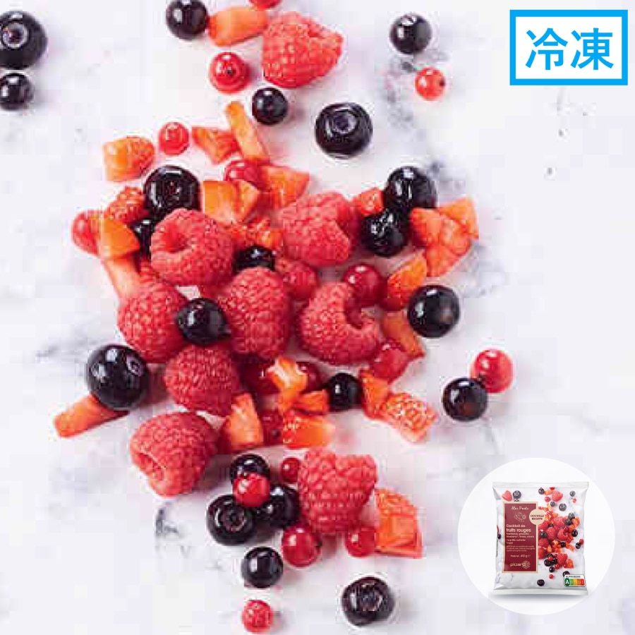 赤いフルーツカクテル