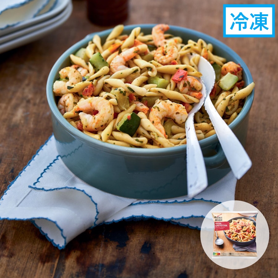 小エビ、ズッキーニのショートパスタバジルソース