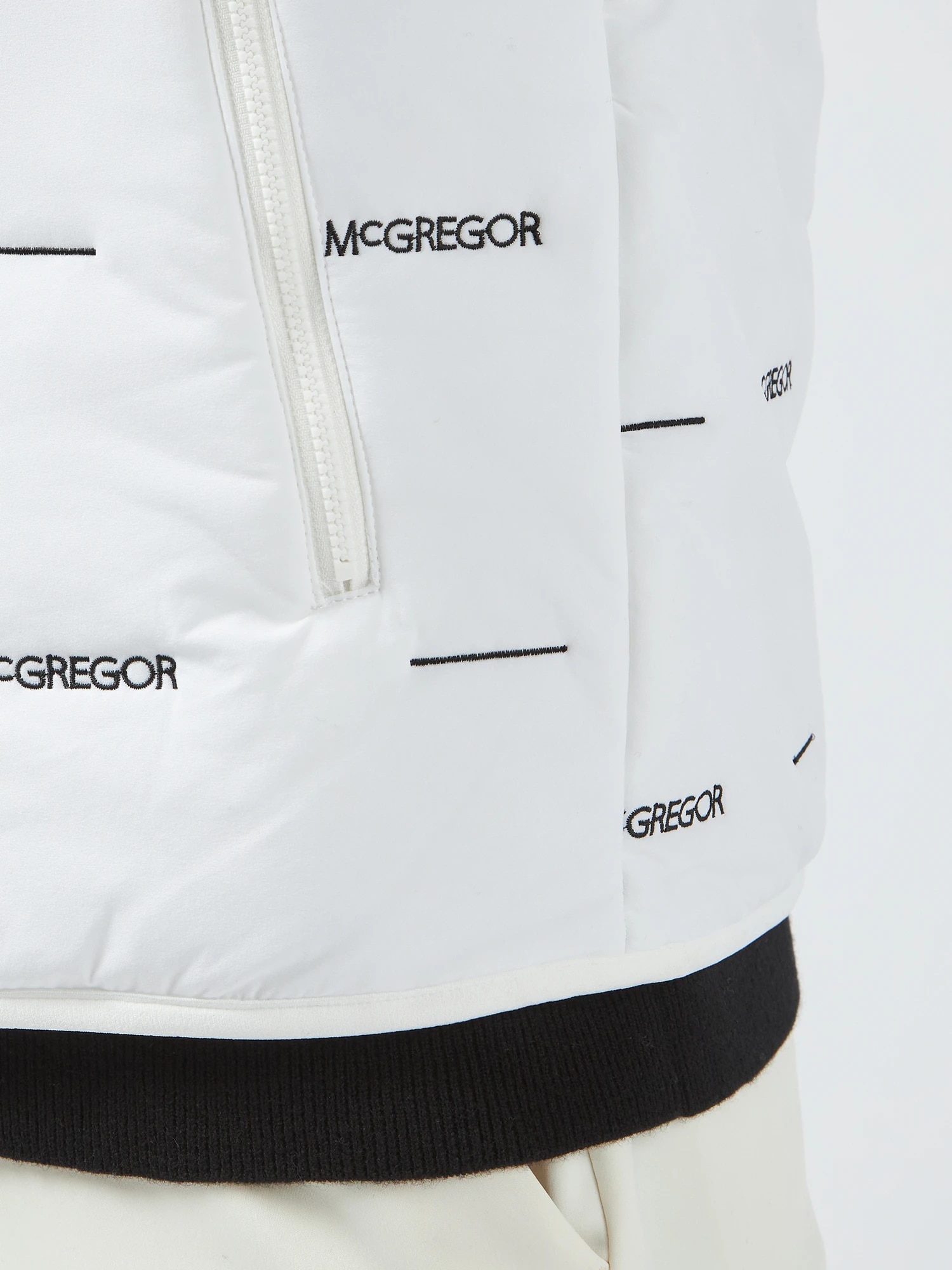 McGREGOR GOLF<メンズ> ロゴ刺繍中綿ベスト アイボリー L