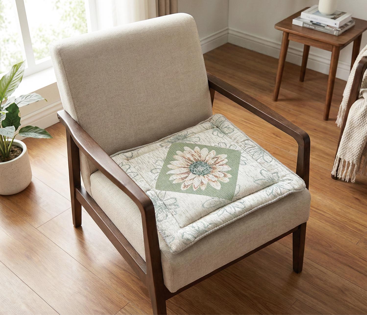 イタリア製シートクッション 48×45cm サンフラワー（グリーン）