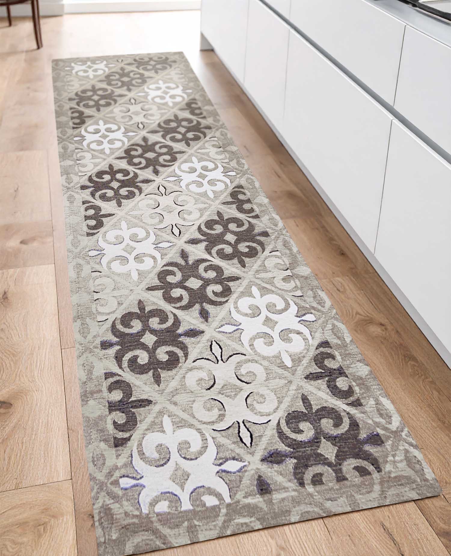 イタリア製マット アイアン 55×180cm (ベージュ)