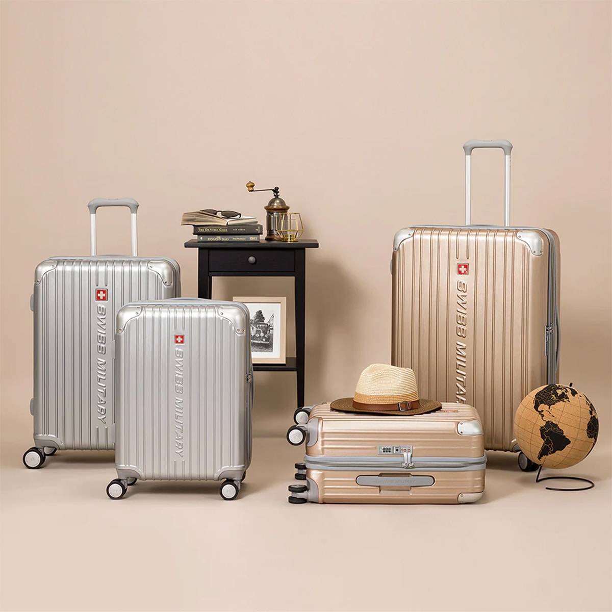 スーツケース LLサイズ 75cm 一週間以上向け 無料預け入れサイズ  奥行5cm拡張 98/115L メタリックシルバー キャリーケース TSAロック スーツケースカバー/ネームタグ付 SWISS MILITARY[スイスミリタリー] CYGNUS[シグナス] メタリックシルバー SM-A828 SILVERL Lサイズ