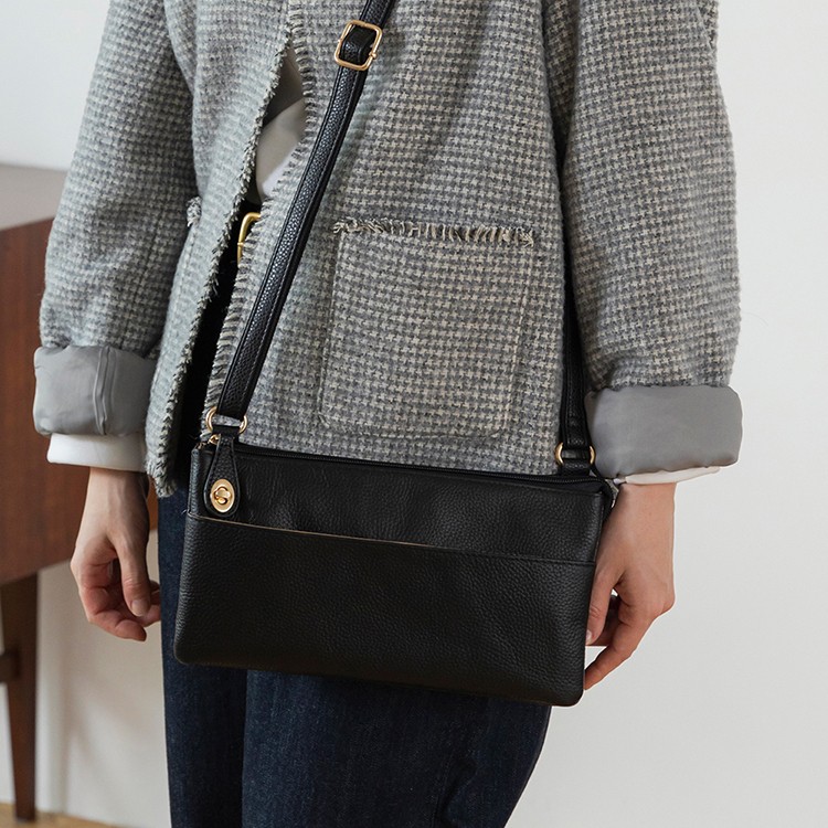 Chiocciola]5層収納の財布ショルダー ブラック