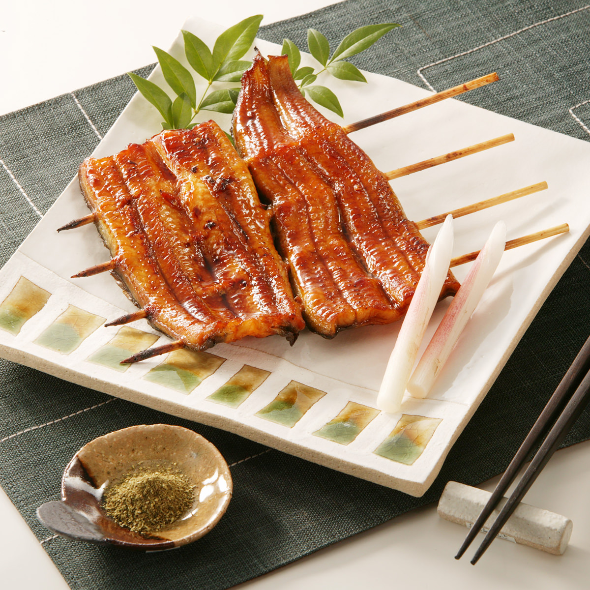 うなぎ蒲焼 4串 詰合せ 〔80g×4 たれ・山椒付き〕