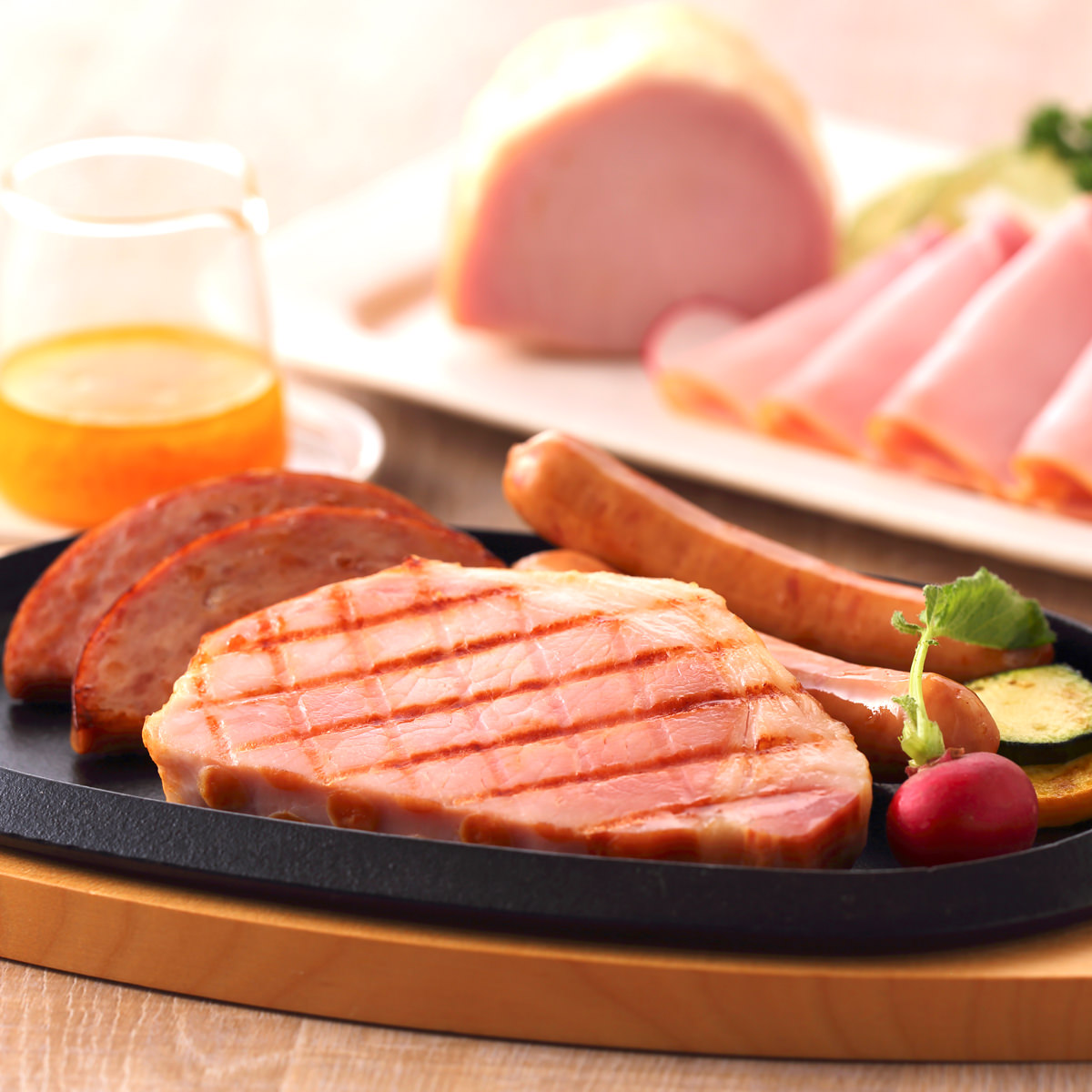 三田屋本店 ロースハム ハム用ドレッシング ポークソーセージ 他 〔ハム、ドレッシング、ハムステーキ、ソーセージ2種〕