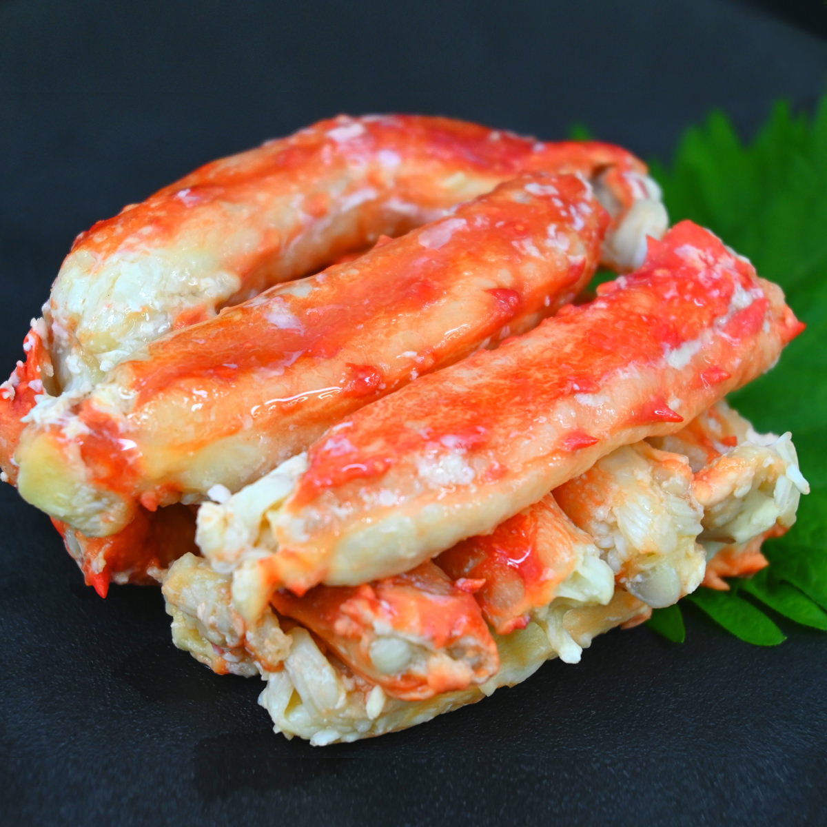 北海道産 たらばがに棒肉詰 一番脚肉100% 木箱入 〔160g(固形量100g)×2缶〕【北海道・沖縄県・離島 配送不可】