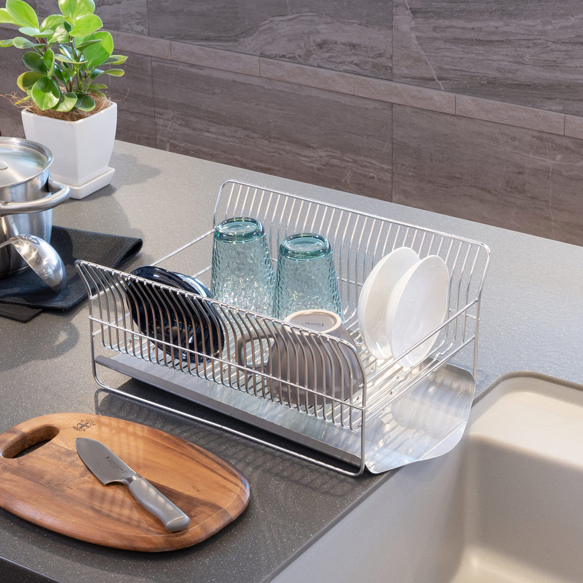 水切りラック コンパクト カゴ&トレイ 横置きタイプ シルバー 〔外寸:約40.2×27.5×17.0cm、重量:約1.62kg〕【沖縄県・離島 配送不可】