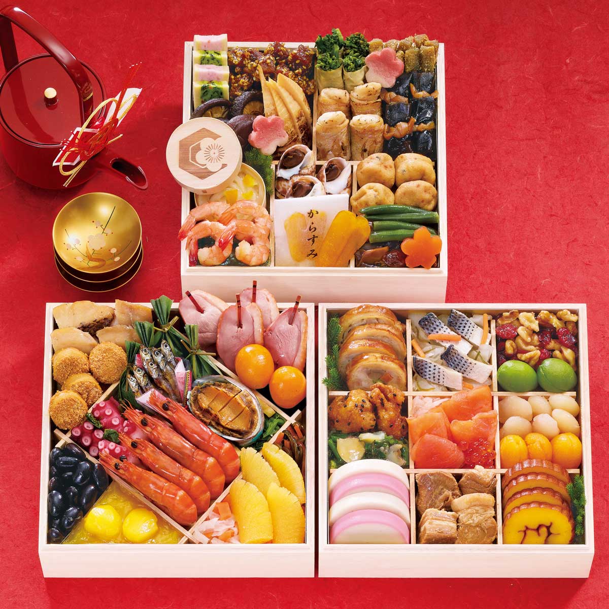 博多 日本料理 てら岡 和風おせち 三段重 宝楽〔約4人前(49品目)〕【沖縄県・離島 配送不可】