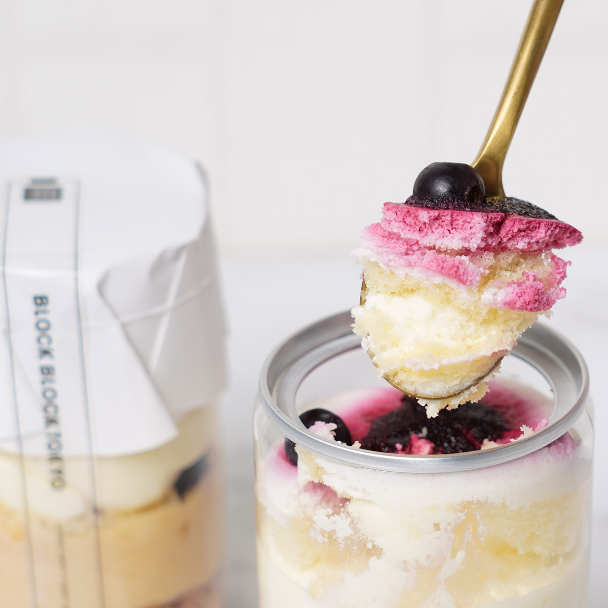 バスクレアチーズケーキ缶 カシス〔(高さ97mm、底径48mm)×4〕