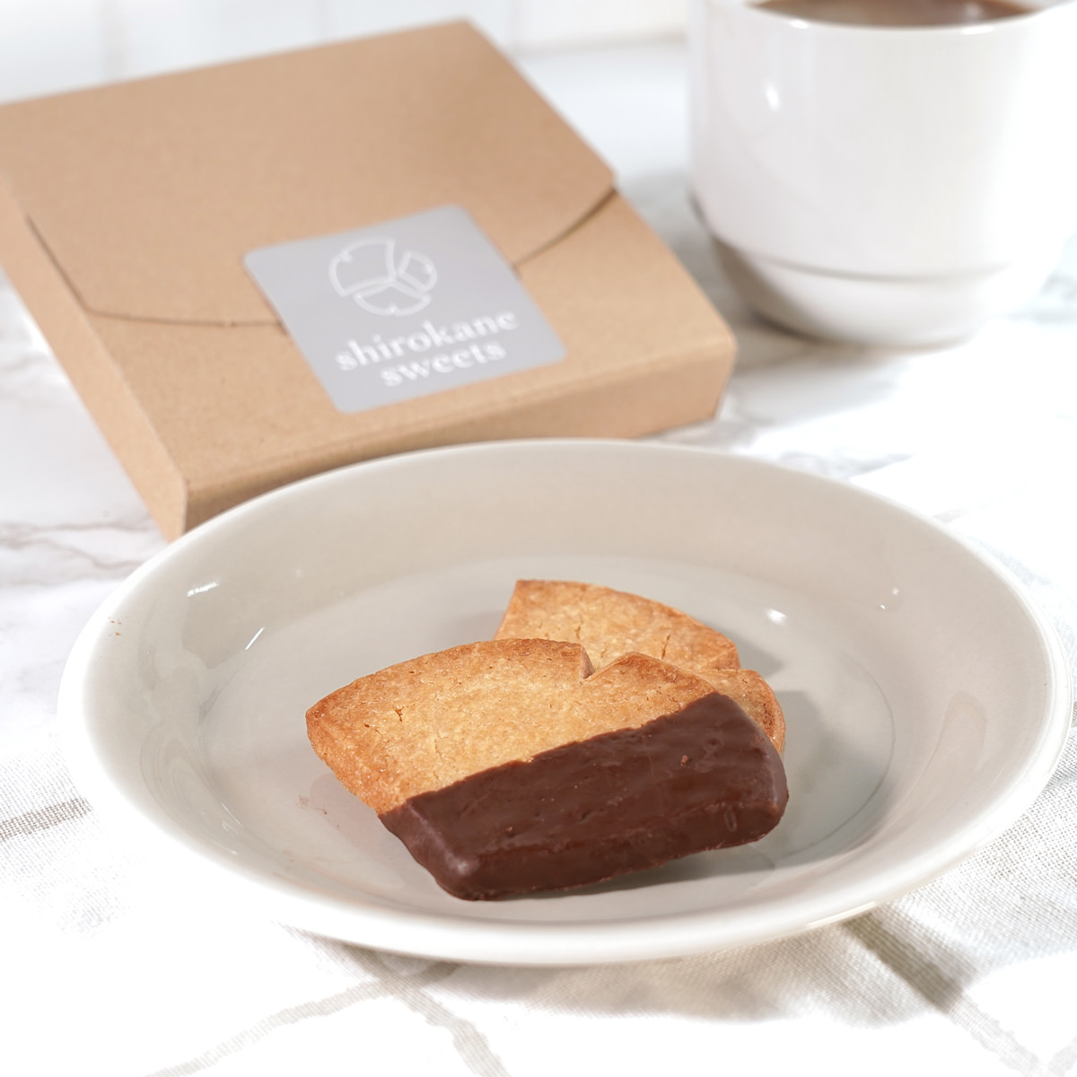 白金プラチナサブレ ショコラ〔4個〕