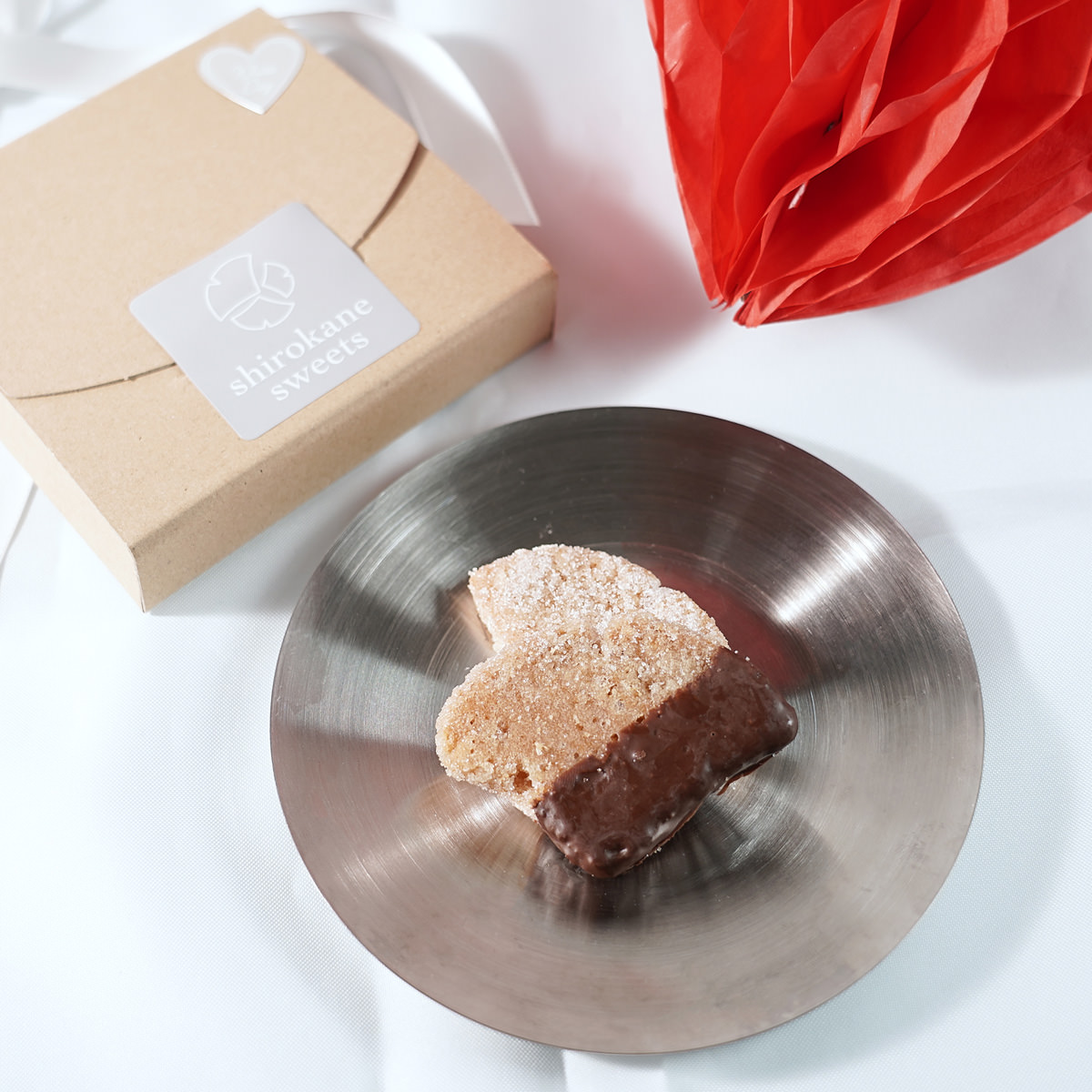 白金プラチナラスク ショコラ〔4個〕