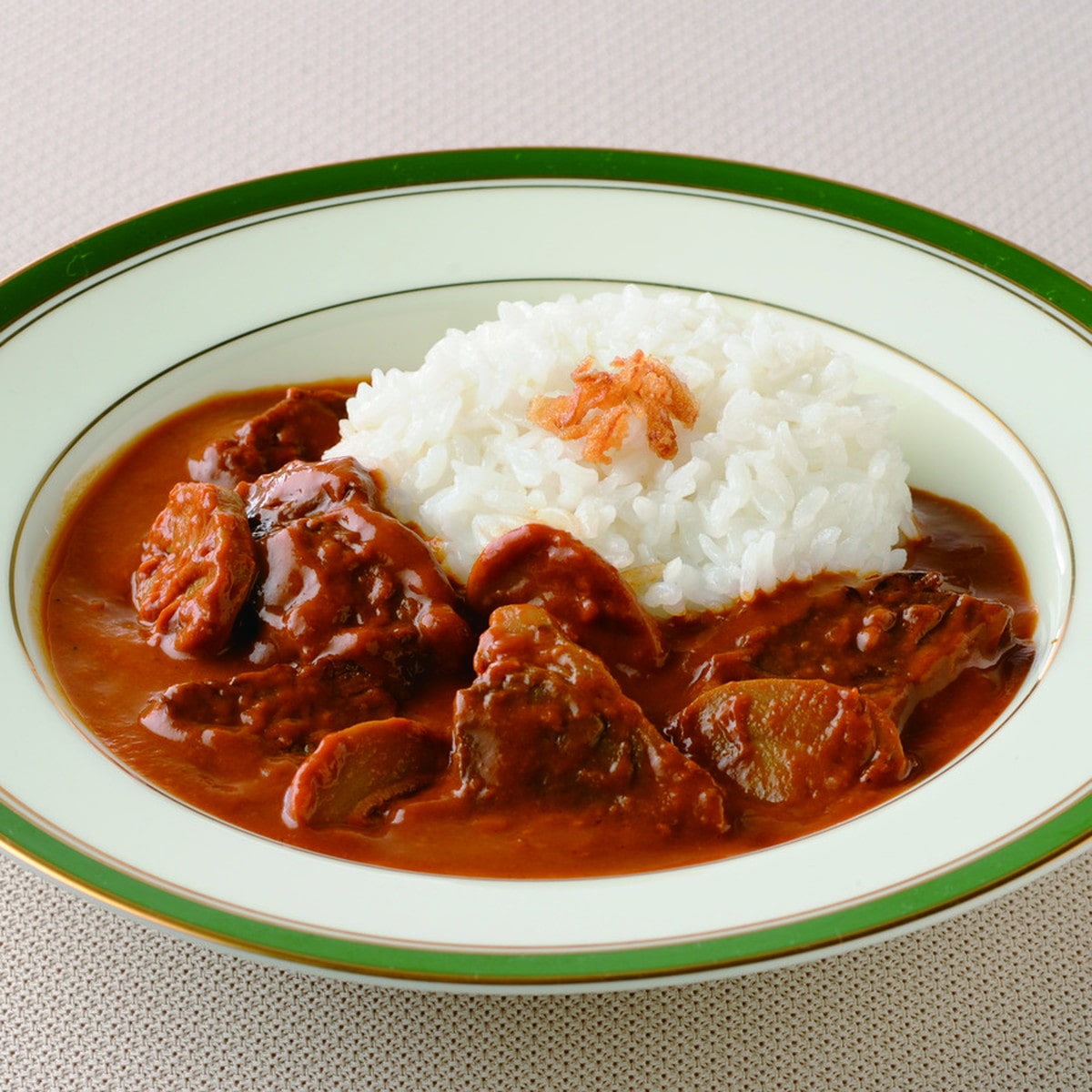 〈東京・ホテルオークラ〉黒毛和牛ビーフストロガノフ