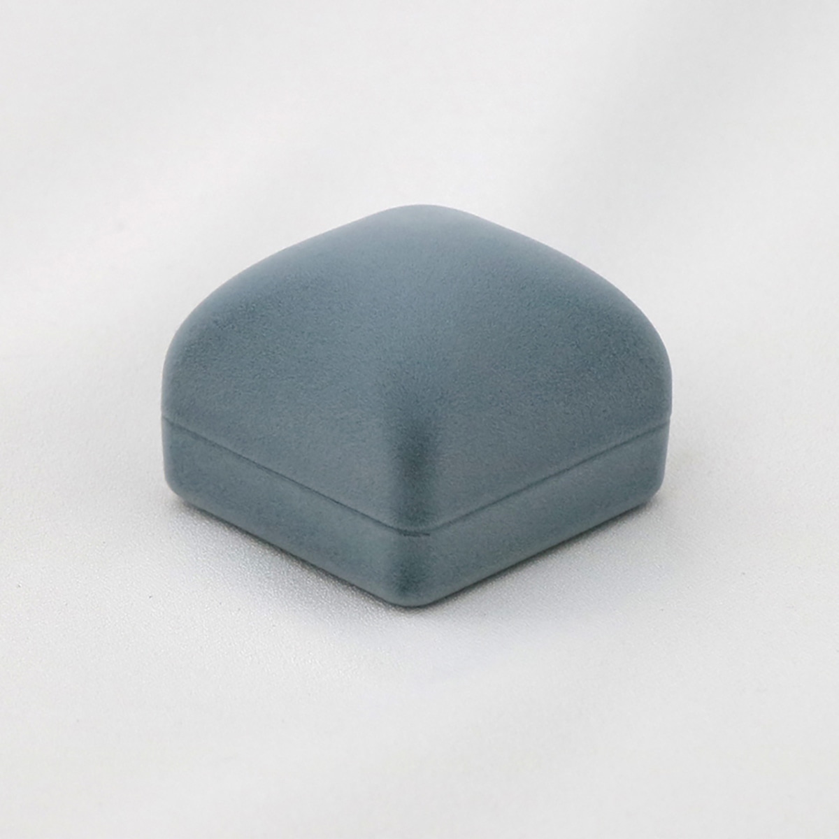 アコヤ真珠 パール 5.0-5.5mm 3連 ライン ピアス 〔ピアスポスト:直径0.7mm〕