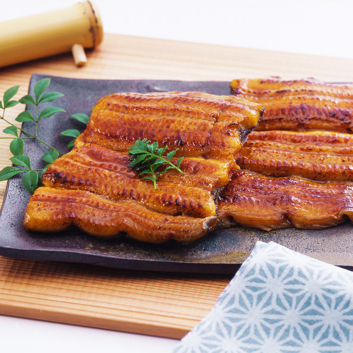 うなぎ蒲焼 4串 詰合せ 〔80g×4 たれ・山椒付き〕