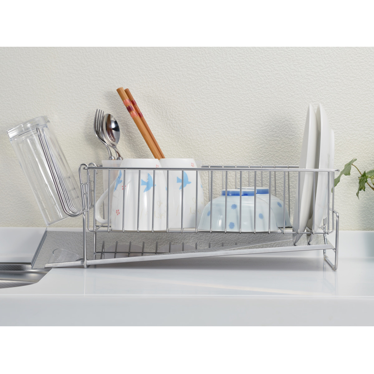 斜めに流れる 1段水切り 右置用 〔サイズ:約41.8×25.2×高さ14.0cm(付属品含まず)、重量:約1.2kg〕【沖縄県・離島 配送不可】