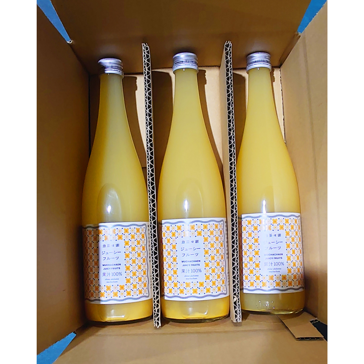 無茶々園 愛媛 果汁100% ジューシーフルーツジュース 〔720ml×4本〕【沖縄県・離島 配送不可】