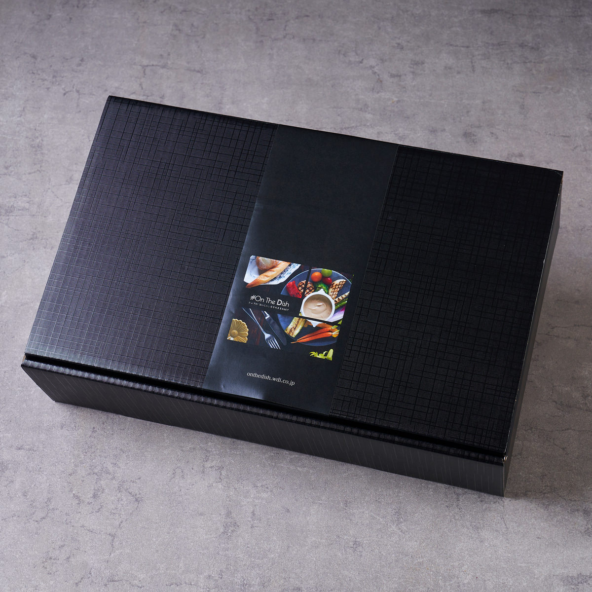 フージンツリー 台湾 豚バラ肉の角煮と牡蠣と揚げパンセット 〔豚バラ肉の角煮 ナツメとハイビスカスソース、牡蠣と揚げパンのニンニクソース〕