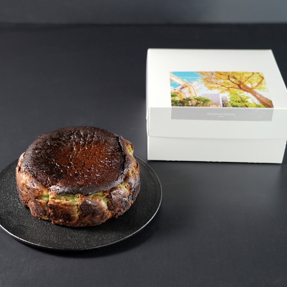 白金バスクチーズケーキ 抹茶〔4号(φ12cm)〕