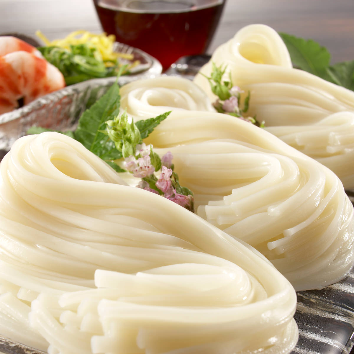 稲庭古来うどん 桜うどん 食べ比べ 〔うどん150g×2、さくらうどん300g〕