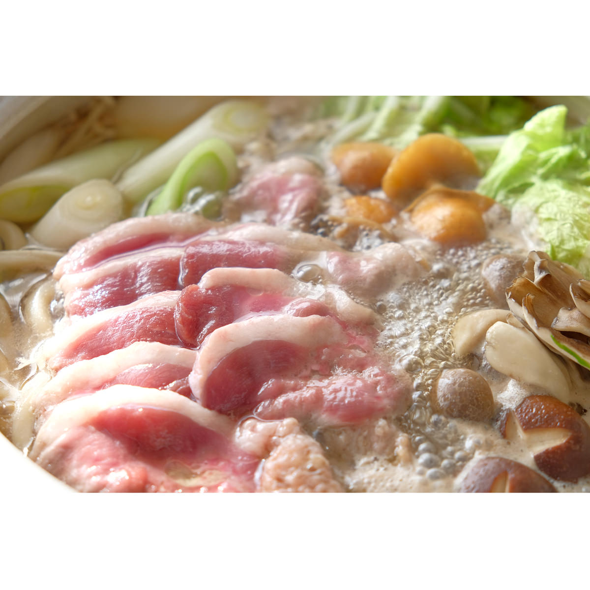 但馬鴨 鴨鍋 2人前 詰め合わせ 〔但馬鴨肉スライス100g、但馬鴨つくね100g、鴨だし800ml、玄米うどん200g〕