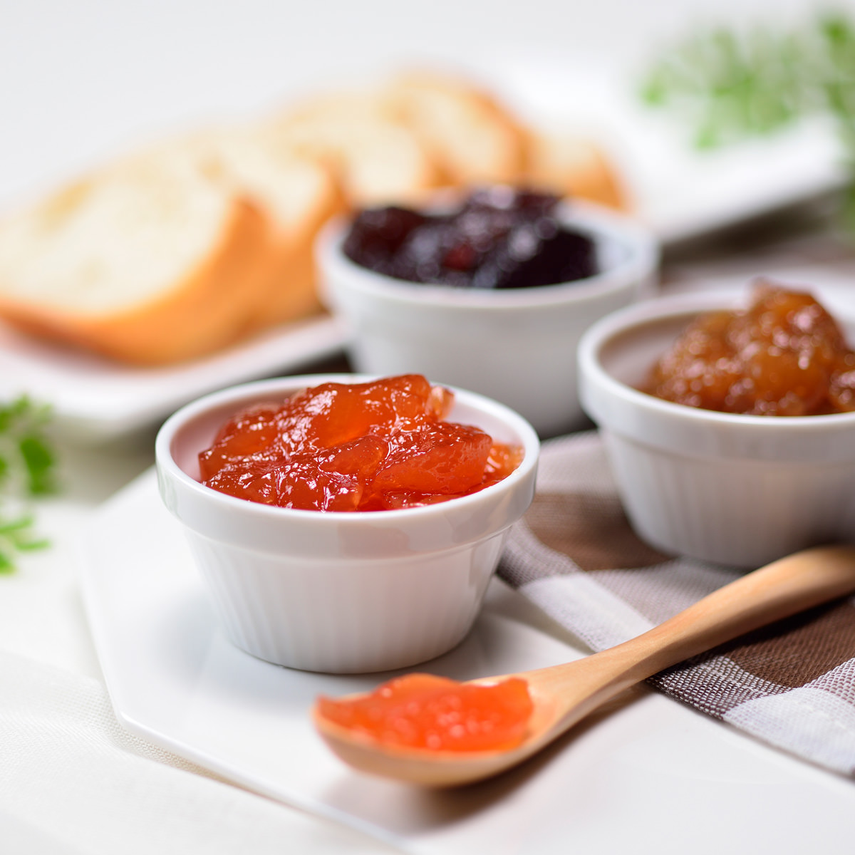 岡山 フルーツ ジャム 5種 詰め合わせ 〔黄金桃・いちじく・清水白桃・シャインマスカット・マルベリー 各125g〕